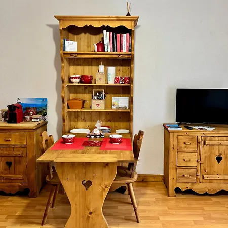 Le Savoyard Apartment Giez